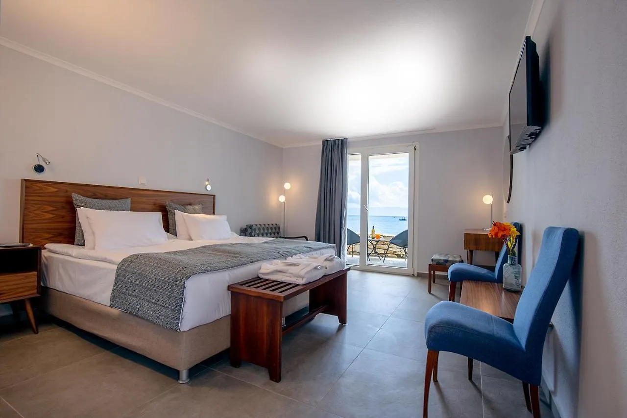 Üdülőközpont Xenia Ouranoupolis Hotel