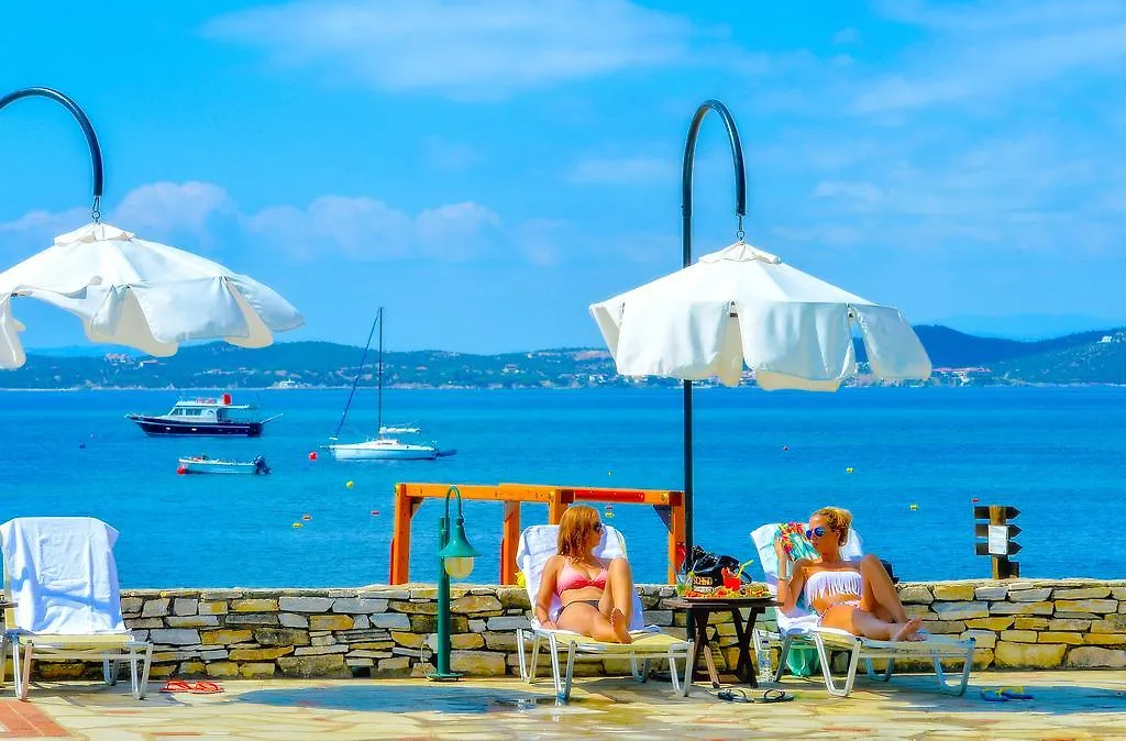 Üdülőközpont Xenia Ouranoupolis Hotel